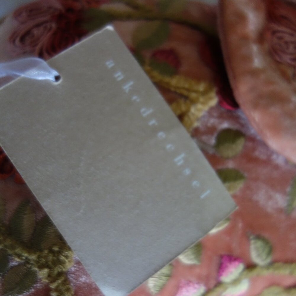 NWT ANKE DRESCHSEL Handmade “HOPE” New Rose Elephant Plush Silk Velvet Embroider - Picture 8 of 8